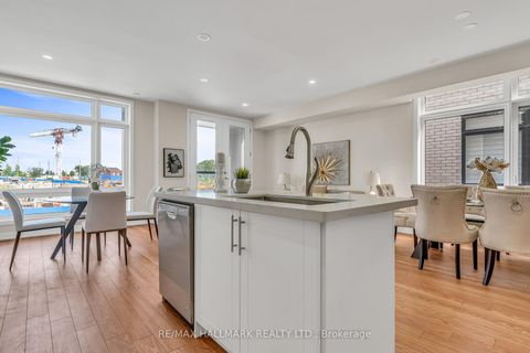 Photo 14 at 26 Dandara Gate, Steeles West Industrial, Vaughan