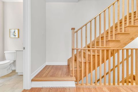 Photo 28 at 26 Dandara Gate, Steeles West Industrial, Vaughan