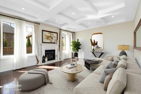 Photo 5 at 17 Torgan Trail, Kleinburg, Vaughan