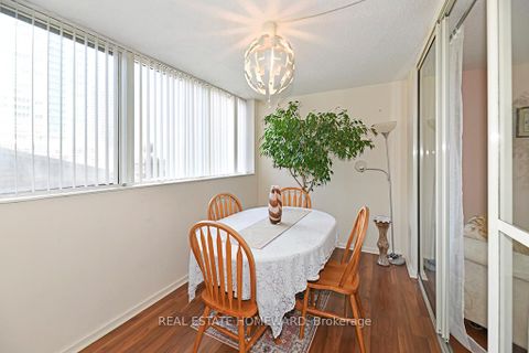 Photo 4 at 204 - 15 Maitland Place, South St. James Town, Toronto