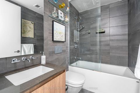 Photo 7 at 402 - 81 Wellesley Street E, Yonge Corridor, Toronto