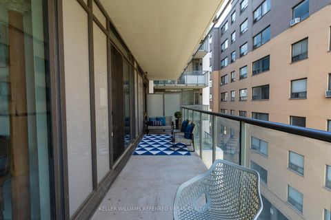 Photo 11 at 402 - 81 Wellesley Street E, Yonge Corridor, Toronto