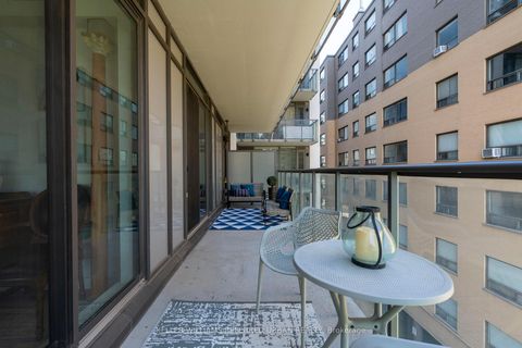 Photo 13 at 402 - 81 Wellesley Street E, Yonge Corridor, Toronto