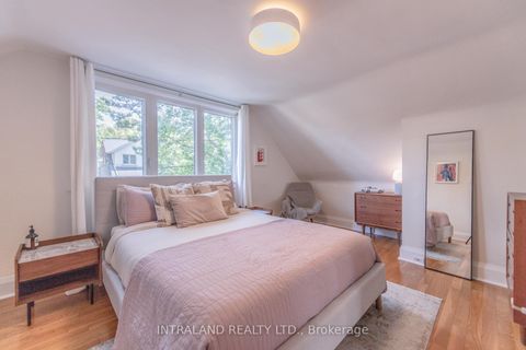 Photo 17 at 98 Atlas Avenue, Oakwood Village, Toronto