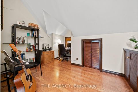 Photo 23 at 111 Seaton Street, Moss Park, Toronto