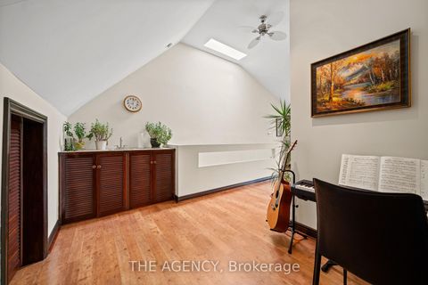 Photo 24 at 111 Seaton Street, Moss Park, Toronto
