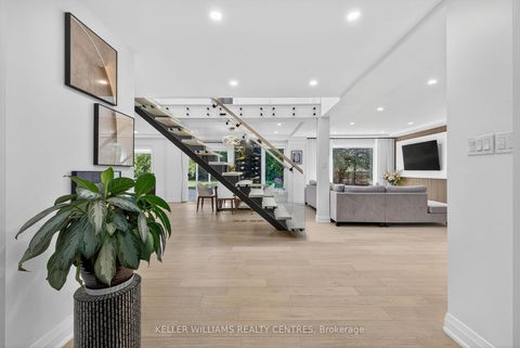 Photo 6 at 1 Rosegarden Crescent, Oak Ridges, Richmond Hill
