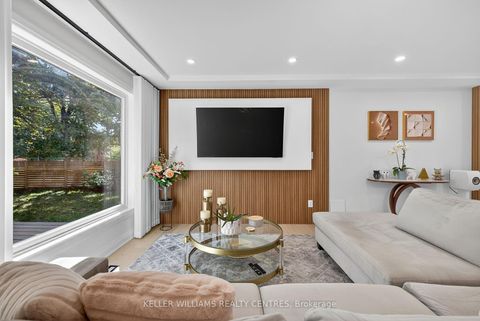 Photo 9 at 1 Rosegarden Crescent, Oak Ridges, Richmond Hill