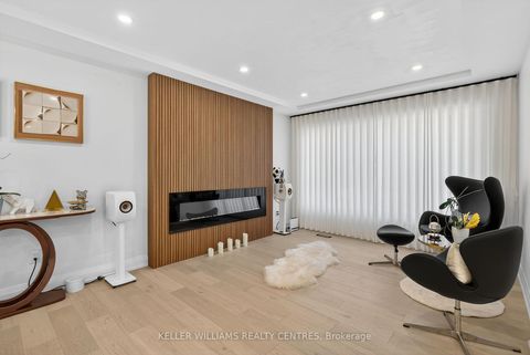 Photo 10 at 1 Rosegarden Crescent, Oak Ridges, Richmond Hill
