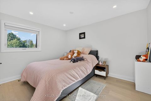 Photo 32 at 1 Rosegarden Crescent, Oak Ridges, Richmond Hill
