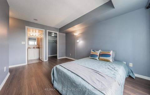 Photo 9 at 708 - 185 Oneida Crescent, Langstaff, Richmond Hill