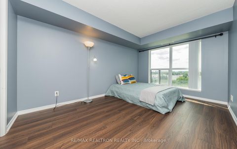 Photo 11 at 708 - 185 Oneida Crescent, Langstaff, Richmond Hill