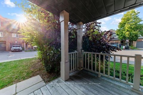 Photo 2 at 15 - 6400 Lawrence Avenue E, Rouge E10, Toronto