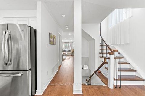Photo 18 at 15 - 6400 Lawrence Avenue E, Rouge E10, Toronto