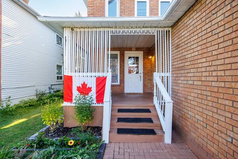 Photo 2 at 392 Anne Street N, West Bayfield, Barrie