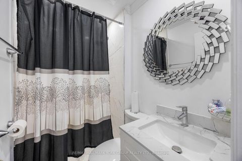 Photo 19 at 392 Anne Street N, West Bayfield, Barrie