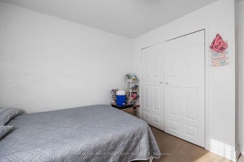 Photo 21 at 392 Anne Street N, West Bayfield, Barrie