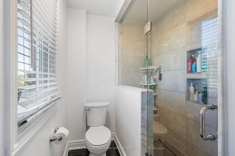 Photo 25 at 392 Anne Street N, West Bayfield, Barrie