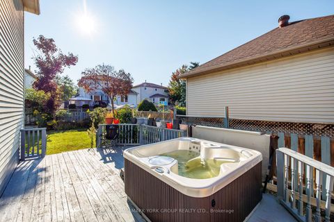 Photo 32 at 392 Anne Street N, West Bayfield, Barrie