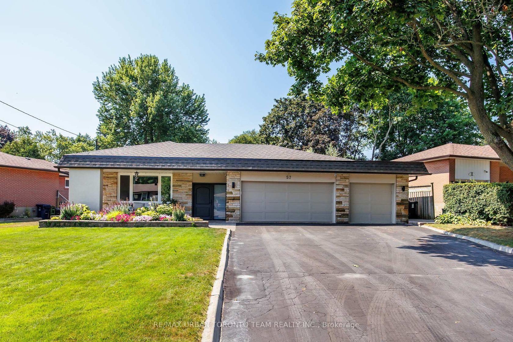57 Ravine Park Crescent, Rouge E10, Toronto 
