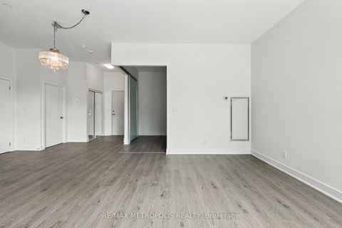 Photo 5 at 117 - 99 The Donway W, Don Mills, Toronto