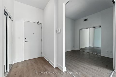 Photo 12 at 117 - 99 The Donway W, Don Mills, Toronto