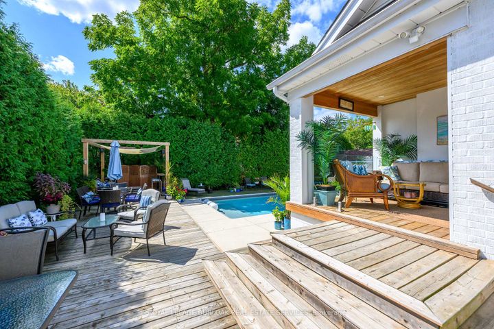 Photo 22 at 912 Boothman Avenue, Bayview, Burlington