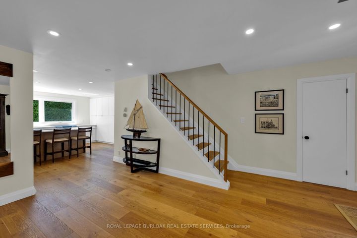 Photo 34 at 912 Boothman Avenue, Bayview, Burlington