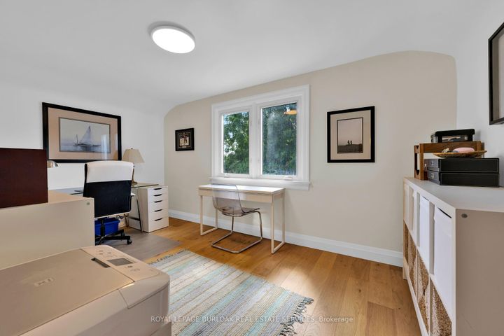 Photo 39 at 912 Boothman Avenue, Bayview, Burlington