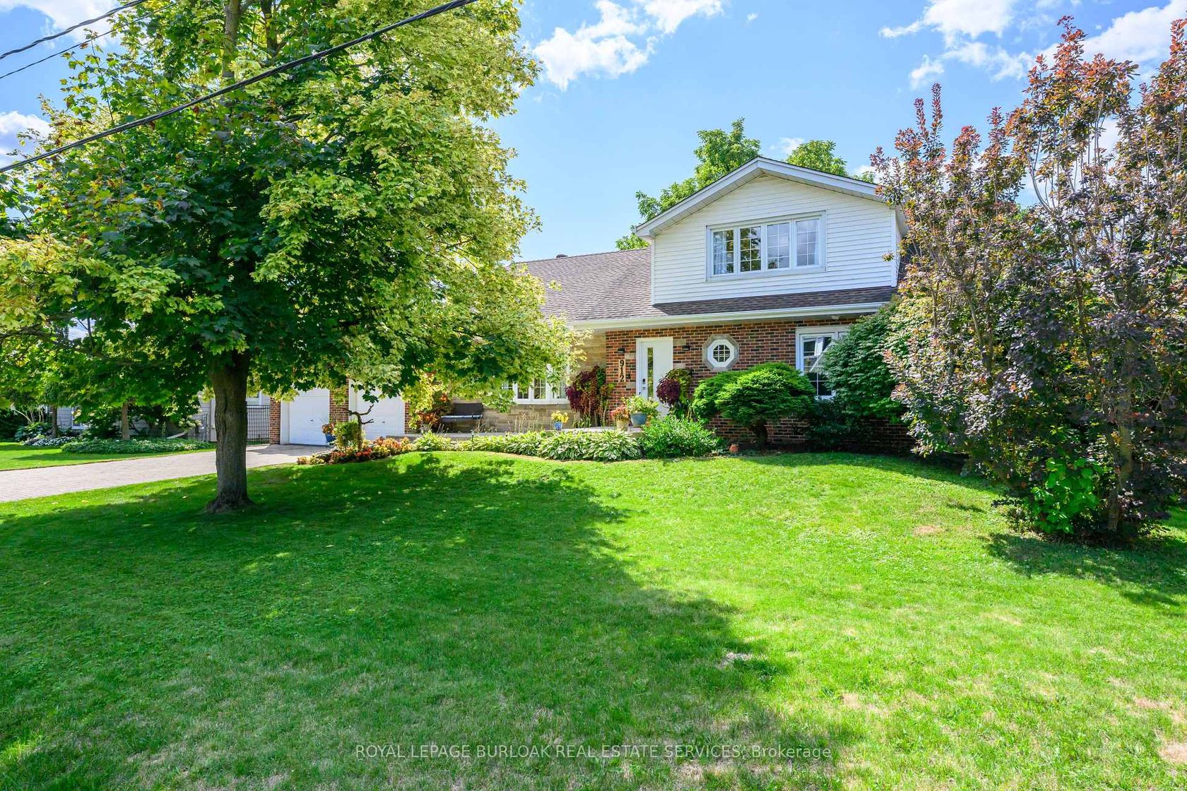 912 Boothman Avenue, Bayview, Burlington 2
