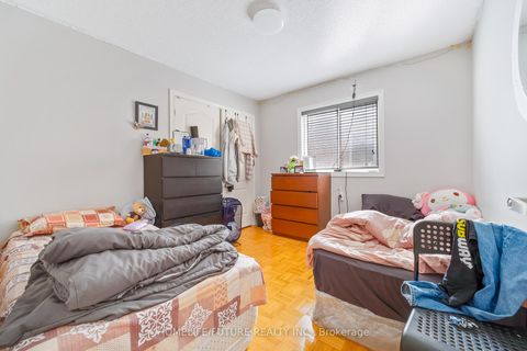 Photo 21 at 88 Mourning Dove Crescent, Malvern, Toronto
