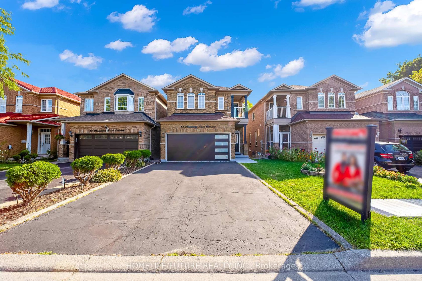 88 Mourning Dove Crescent, Malvern, Toronto by Loree Meneguzzi Real Estate 88 Mourning Dove Crescent, Malvern, Toronto