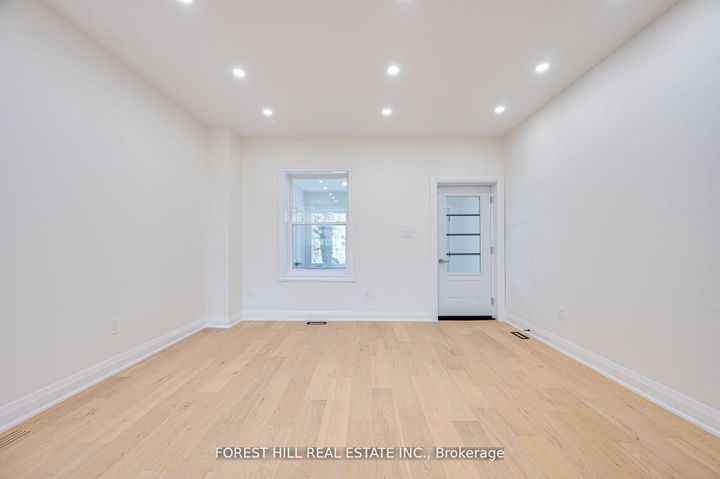 Photo 4 at 123 Laughton Avenue, Pellam Park, Toronto