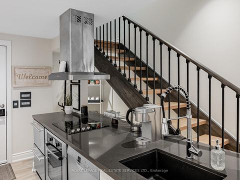 Photo 15 at 105 Harbourview Crescent, Mimico, Toronto Photo 15 at 105 Harbourview Crescent, Mimico, Toronto