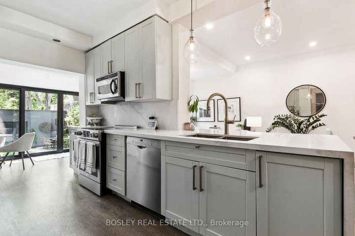 Photo 11 at 130 Glen Road, Moore Park, Toronto