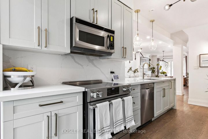 Photo 13 at 130 Glen Road, Moore Park, Toronto
