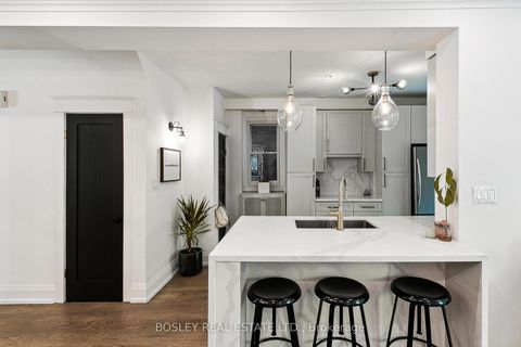 Photo 9 at 130 Glen Road, Moore Park, Toronto