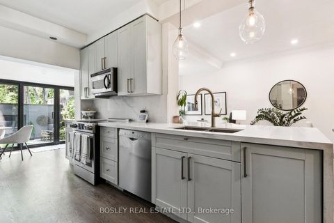 Photo 11 at 130 Glen Road, Moore Park, Toronto