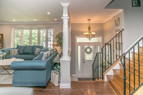 Photo 7 at 2422 Ventura Drive, WO West, Oakville