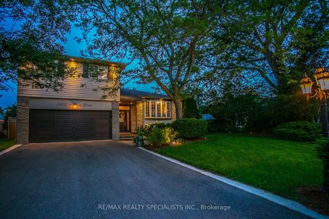 Photo 27 at 2422 Ventura Drive, WO West, Oakville