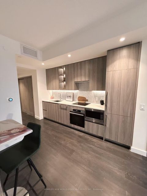 Photo 5 at 710 - 95 Mcmahon Drive, Bayview Village, Toronto