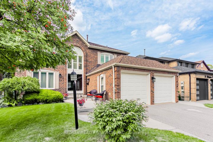 Photo 2 at 14 Nottingham Crescent, Westgate, Brampton