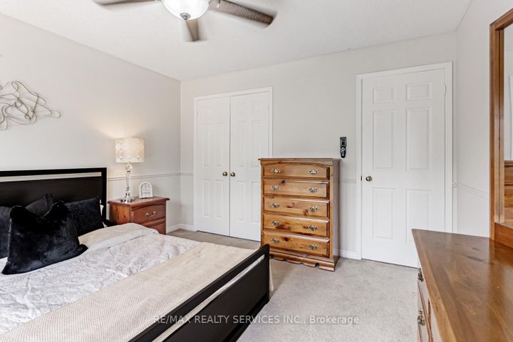Photo 19 at 14 Nottingham Crescent, Westgate, Brampton