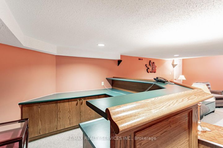 Photo 37 at 14 Nottingham Crescent, Westgate, Brampton