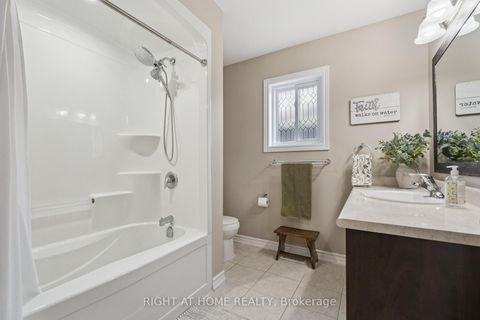 Photo 32 at 257 Quebec Street, Stayner, Clearview