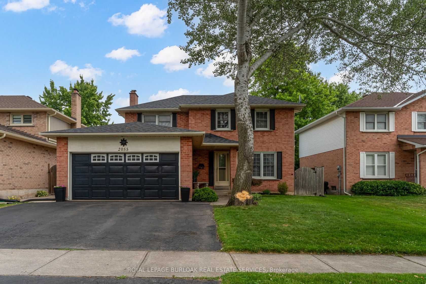 2055 Hunters Wood Drive, Headon, Burlington 