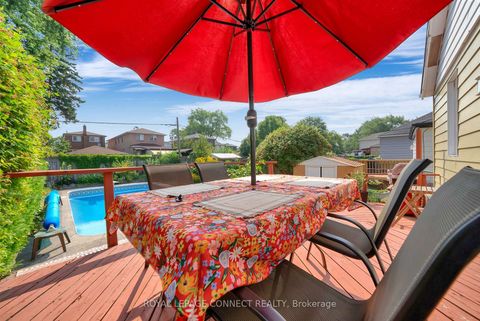Photo 10 at 91 Lillington Avenue, Cliffside, Toronto