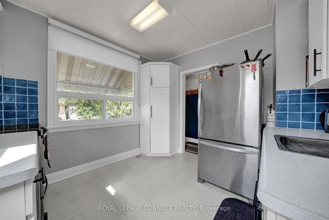 Photo 18 at 91 Lillington Avenue, Cliffside, Toronto