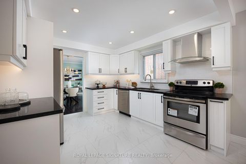Photo 10 at 77 Canongate Trail, Steeles, Toronto