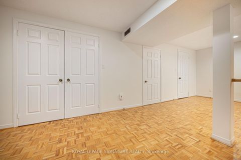 Photo 33 at 77 Canongate Trail, Steeles, Toronto